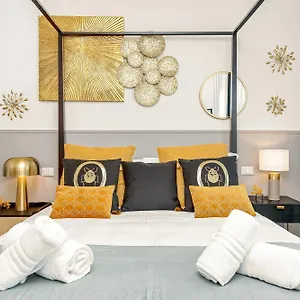 bauhaus-luxury-bnb-sleepwithme.it-tuscanyhotel.com/