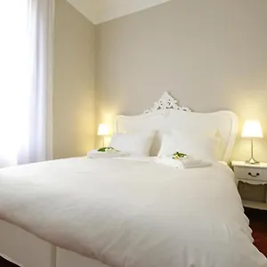 Mercalli 1 Apartment Milan